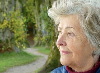 Jakie warunki trzeba spełnić aby otrzymać emeryturę w wieku 60 lat?
