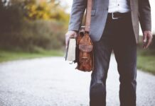 Czy nauczyciel musi się dokształcać?